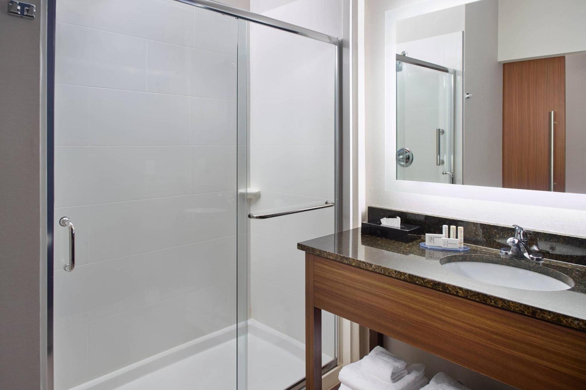 Fairfield Inn & Suites By Marriott Asheville Airport/Fletcher Bagian luar foto