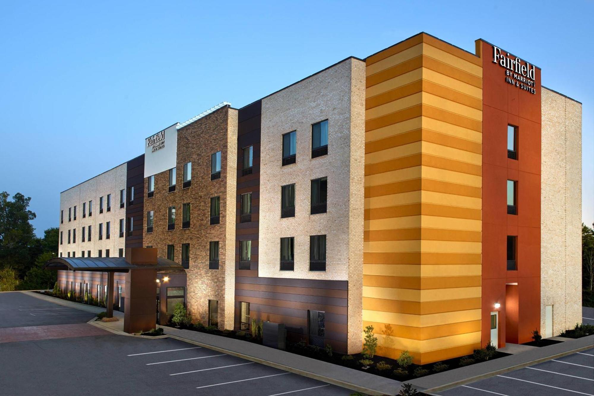 Fairfield Inn & Suites By Marriott Asheville Airport/Fletcher Bagian luar foto